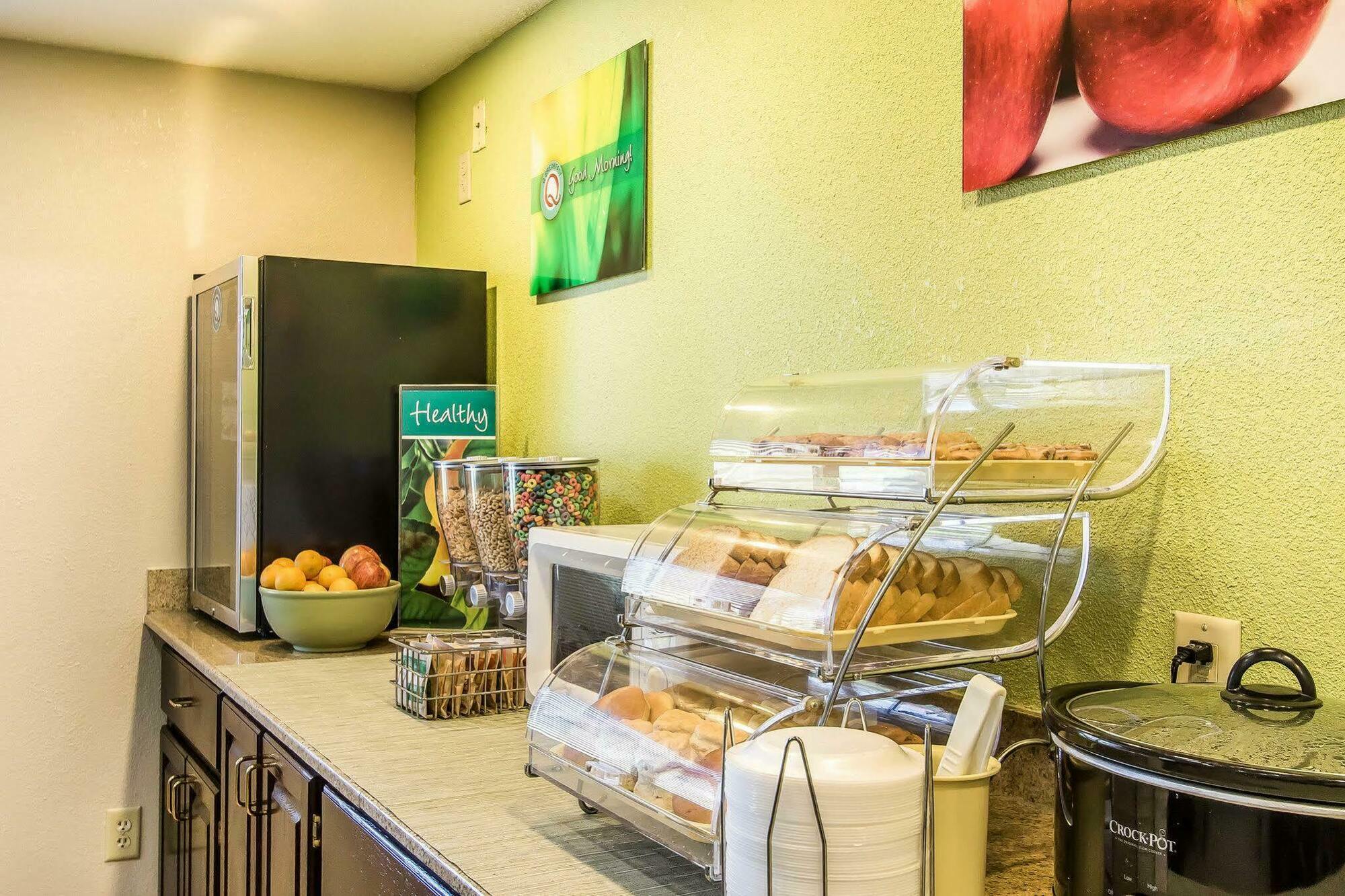 Quality Inn & Suites La Vergne Eksteriør bilde