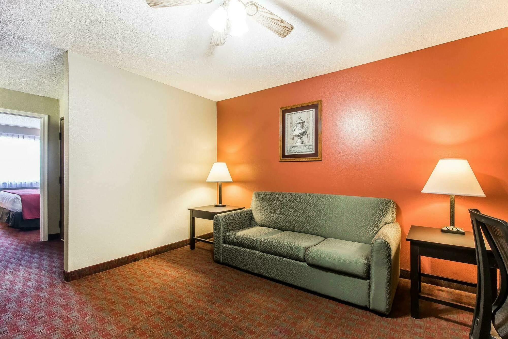 Quality Inn & Suites La Vergne Eksteriør bilde